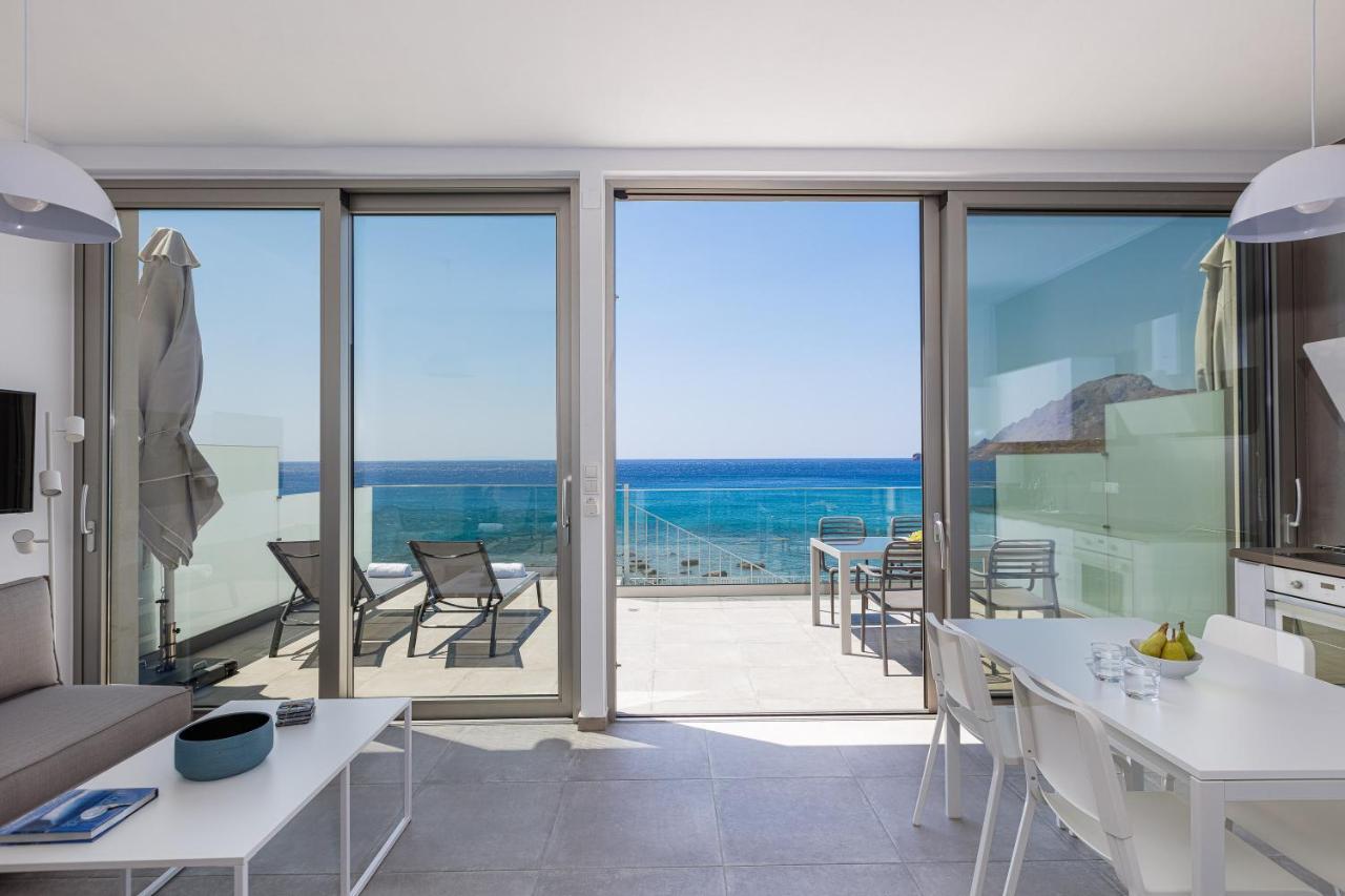פלאקיאס Aelia Seascape Apartments מראה חיצוני תמונה