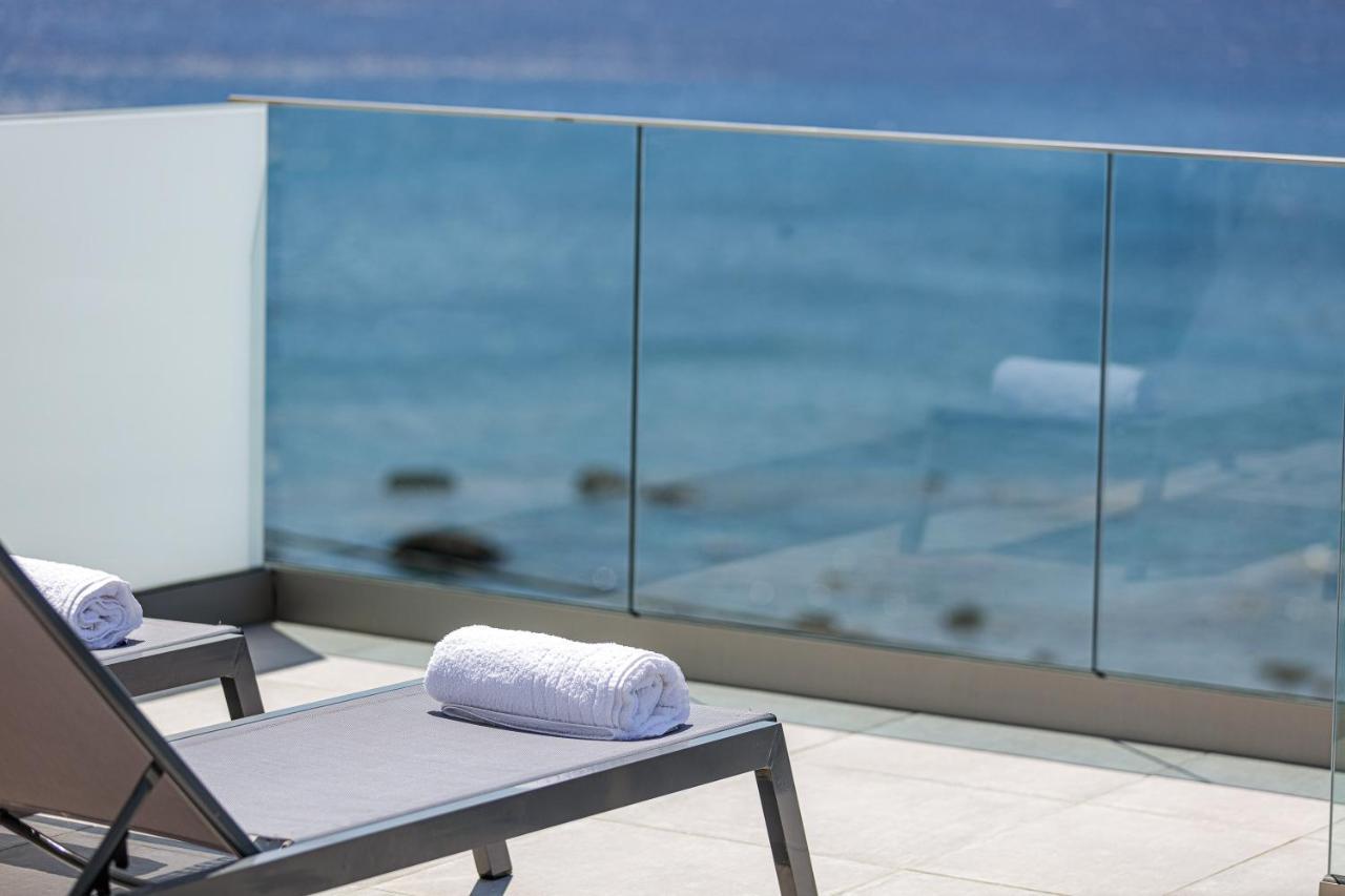 פלאקיאס Aelia Seascape Apartments מראה חיצוני תמונה