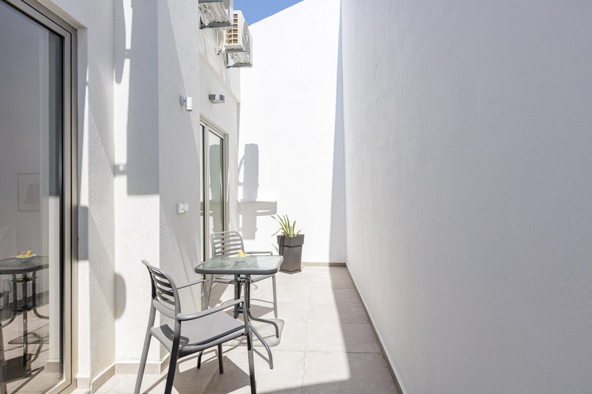 פלאקיאס Aelia Seascape Apartments מראה חיצוני תמונה